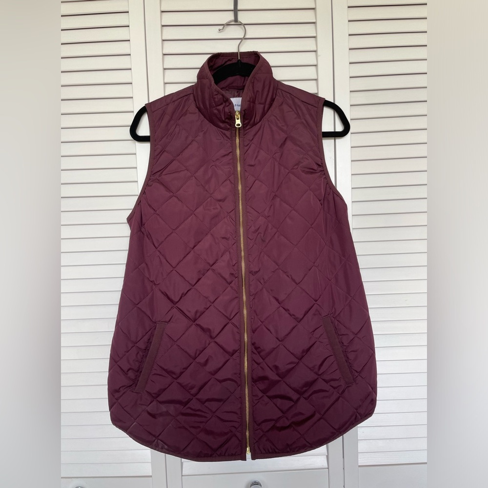 Old Navy MATERNITY Vest - Size M